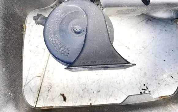 Volvo S70 V70 V70 XC Horn signal tr99