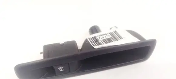 Renault Megane III Front door window switch trim 156024250A 829500004R