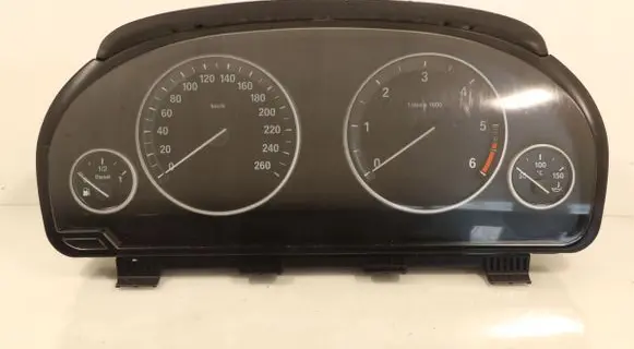 BMW 5 F10 F11 Clock 928519501