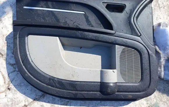 Dodge Journey Front door card panel trim 1HX911DVAC