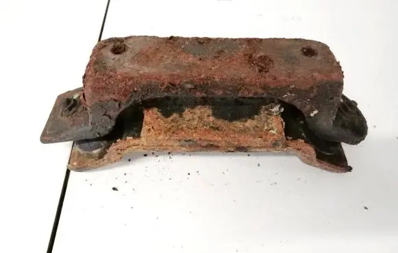 Ford Transit Engine mount bracket