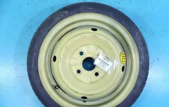 Toyota Yaris R15 spare wheel IMPRK1244744