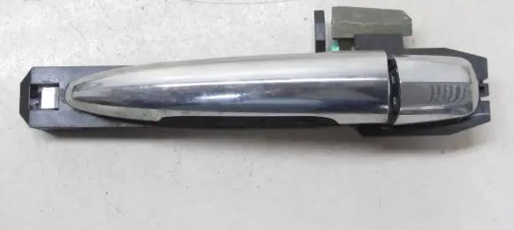 Subaru B9 Tribeca Front door exterior handle