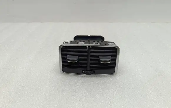 Audi A6 S6 C6 4F Rear air vent grill 4F0819203C