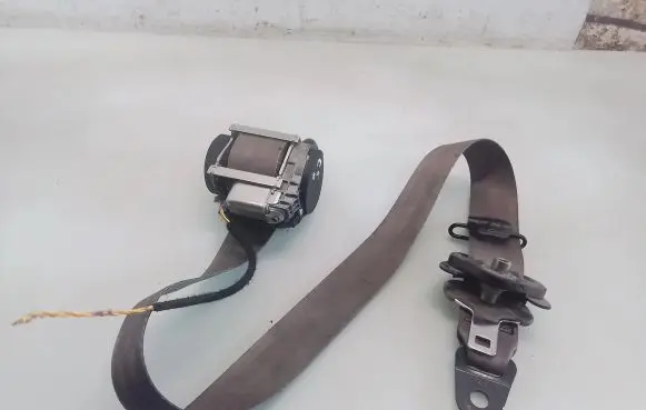 Citroen C5 Front seatbelt