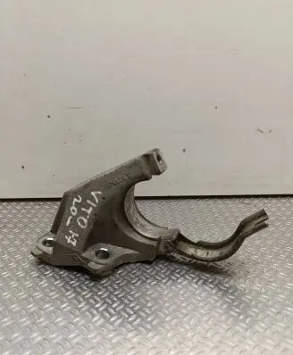 Mercedes-Benz Vito Viano W447 Driveshaft support bearing bracket 397743031R
