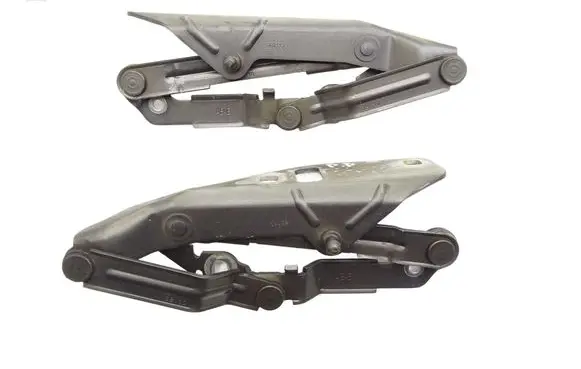 Audi TT TTS Mk2 Engine bonnet/hood hinges 8J0823302H 8J0823301H