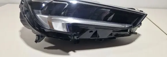 Opel Insignia B Headlight/headlamp 39136826 300474909