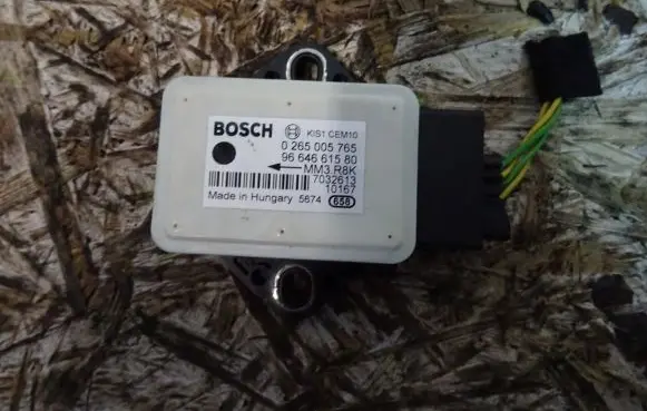 Peugeot 308 Engine control unit/module 9664661580