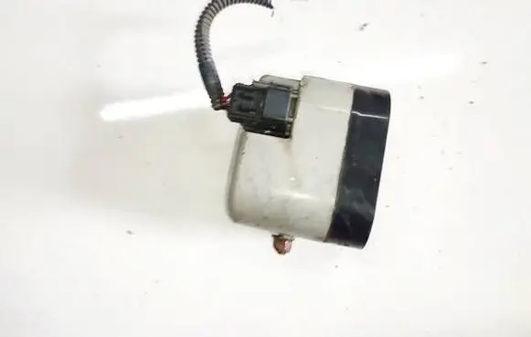 Volvo XC70 Alarm system siren 8637399