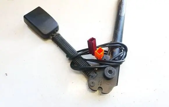 Ford Focus C-MAX Front seatbelt buckle 3M51R61209AF