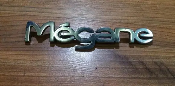 Renault Megane I Manufacturer badge logo/emblem 