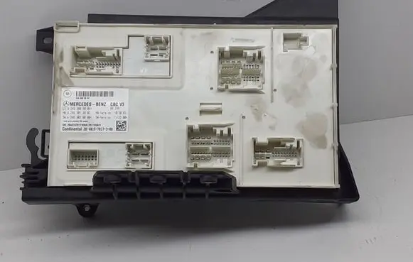 Mercedes-Benz B W246 W242 SAM control unit A2469008804 A2469014803