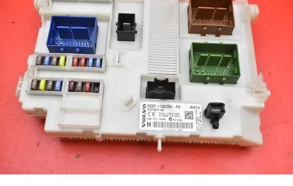 Volvo V60 Fuse box set CG9T-14C256-FA
