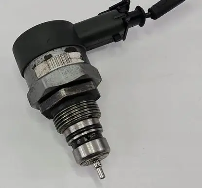 Fuel pressure sensor