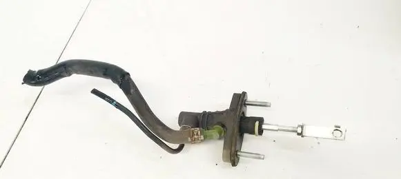 Toyota Avensis T270 Clutch master cylinder 