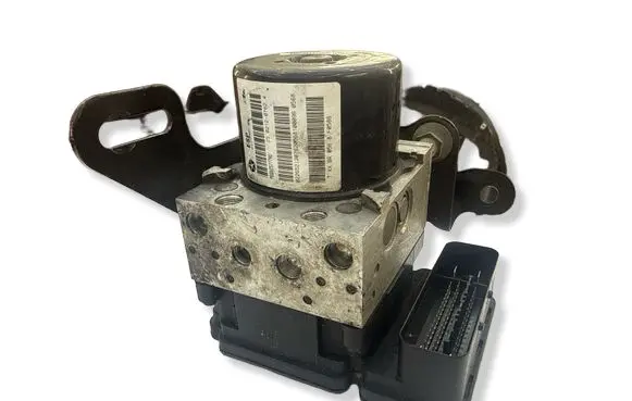 Jeep Grand Cherokee (WK) ABS Pump P68025777AD