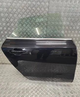 Audi A7 S7 4G Rear door