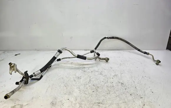 Audi A4 S4 B7 8E 8H Air conditioning (A/C) pipe/hose 8E1260712Q