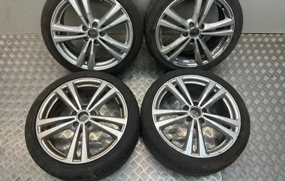 Audi A3 S3 8V R18 alloy rim 8V0601025BL 8V0601025AJ