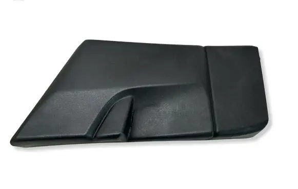 Maserati Levante (B) pillar trim (bottom) 670040376