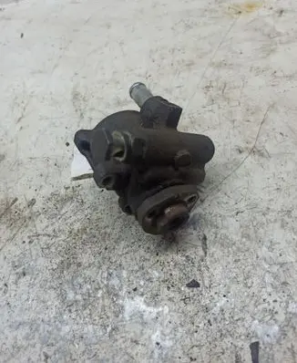 Seat Toledo II (1M) Power steering pump