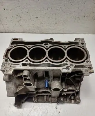 Volkswagen Golf VI Engine 04E103023AK