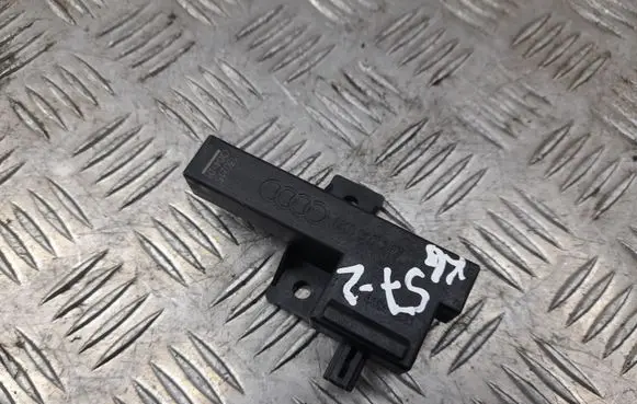 Audi A7 S7 4G Keyless (KESSY) go control unit/module 8K0907247