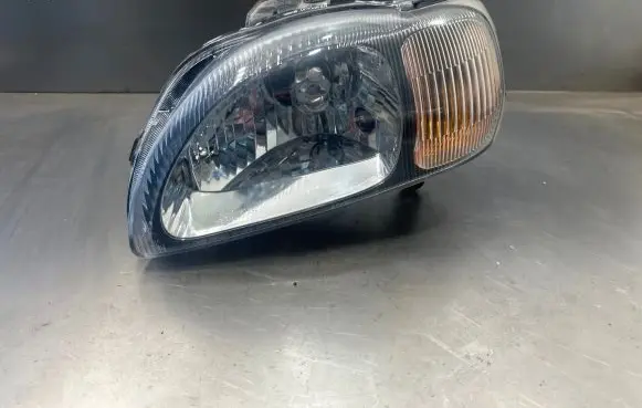 Suzuki Baleno EG Headlight/headlamp 10032617 9400 E13175