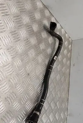 BMW 4 F32 F33 Engine coolant pipe/hose 17128673993 8673993