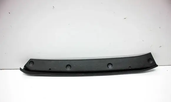 Audi Q8 Other body part 4M8823125