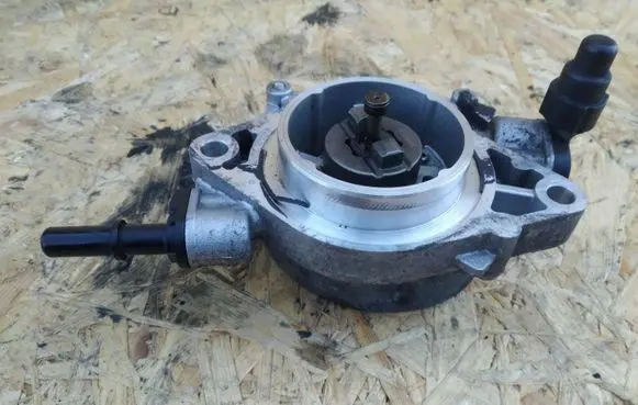 Ford Ranger Vacuum pump BK3Q-2A451-GB