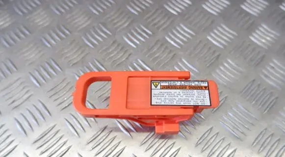 Lexus GS 300 350 430 450H Fuse G953030020