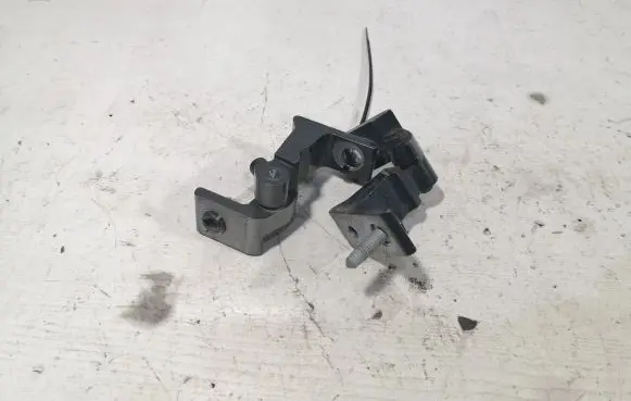 Rear door hinge set