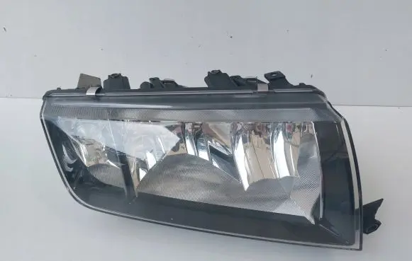 Skoda Fabia Mk1 (6Y) Headlight/headlamp 6Y0941016