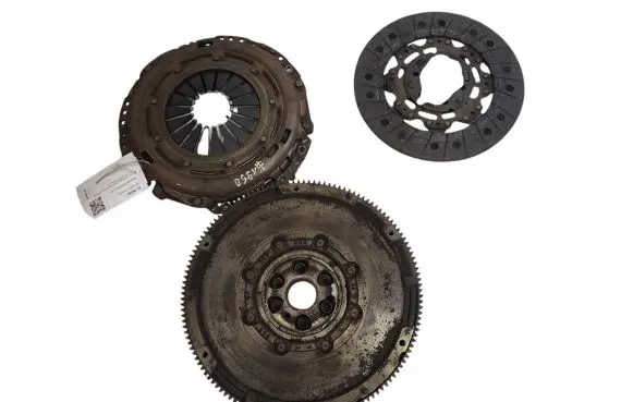Volkswagen PASSAT B6 Clutch set kit 1878005146 3082000396