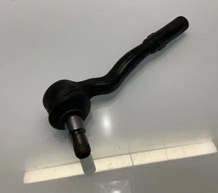Mercedes-Benz CLS C219 Steering tie rod end A2113302703 2113302703