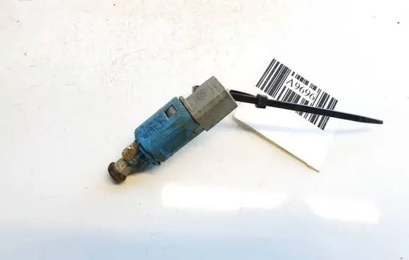 Brake pedal sensor switch