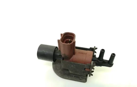 Vacuum valve