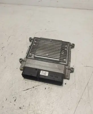 Hyundai Sonata Engine control unit/module 3911025070 NFD5K4C01A 5WY5210D