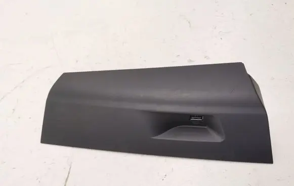 BMW X6M F86 Dashboard lower bottom trim panel 6814702