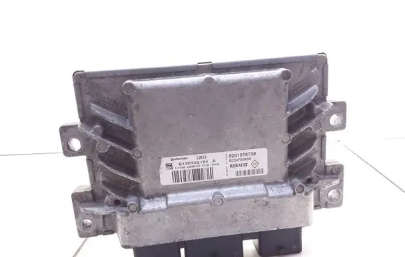 Renault Twingo II Engine control unit/module 8201076738 8200700600