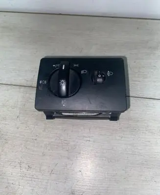 Ford Focus Light switch 4M5T13A024LA