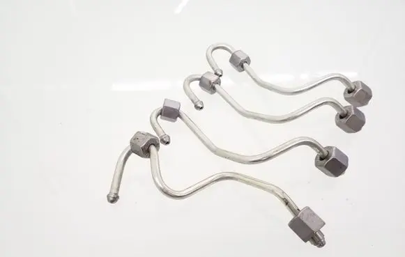 Mercedes-Benz C W205 Fuel injector supply line/pipe 315F 211N 305F