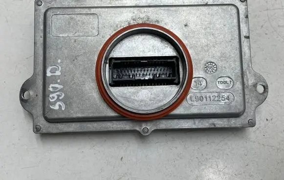 Volvo S90, V90 Xenon control unit/module 31420688 S0600 BAY18FLD