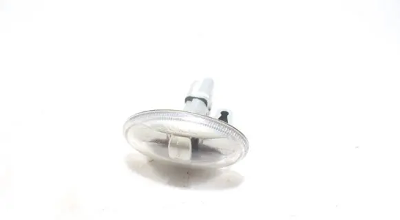 Peugeot 301 Front fender indicator light