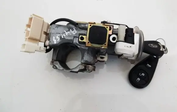 Subaru B9 Tribeca Ignition lock x1t25972