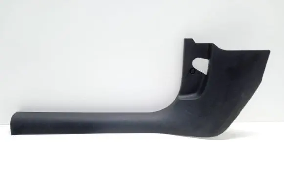 Foot area side trim