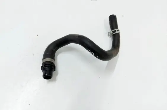 Volvo V60 Engine coolant pipe/hose 31657715