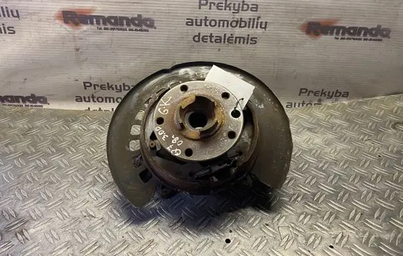 Audi Q7 4L Rear wheel hub